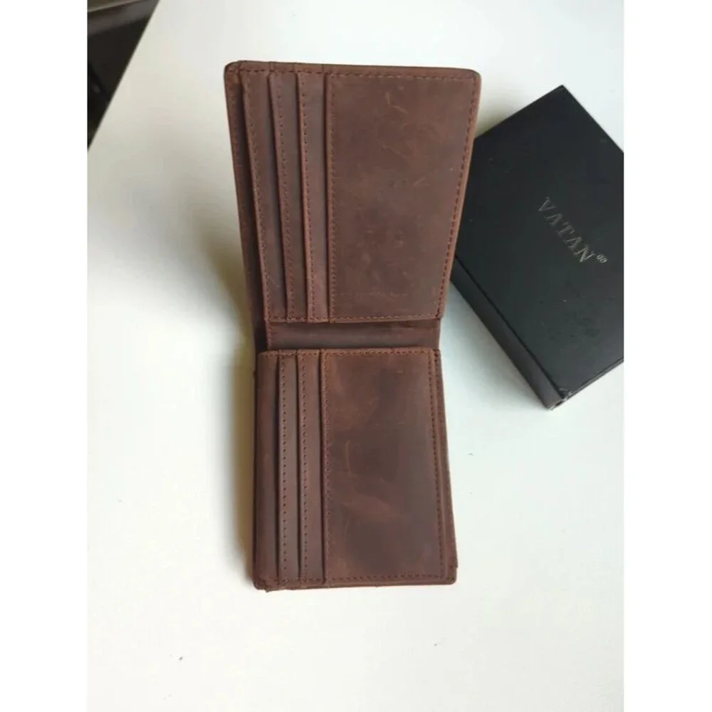 Man's leather wallet